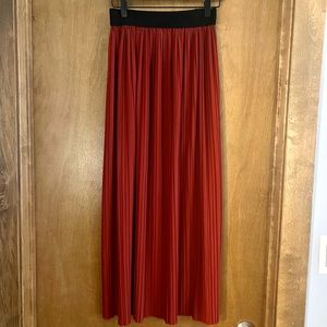 Pleated Maxi Skirt